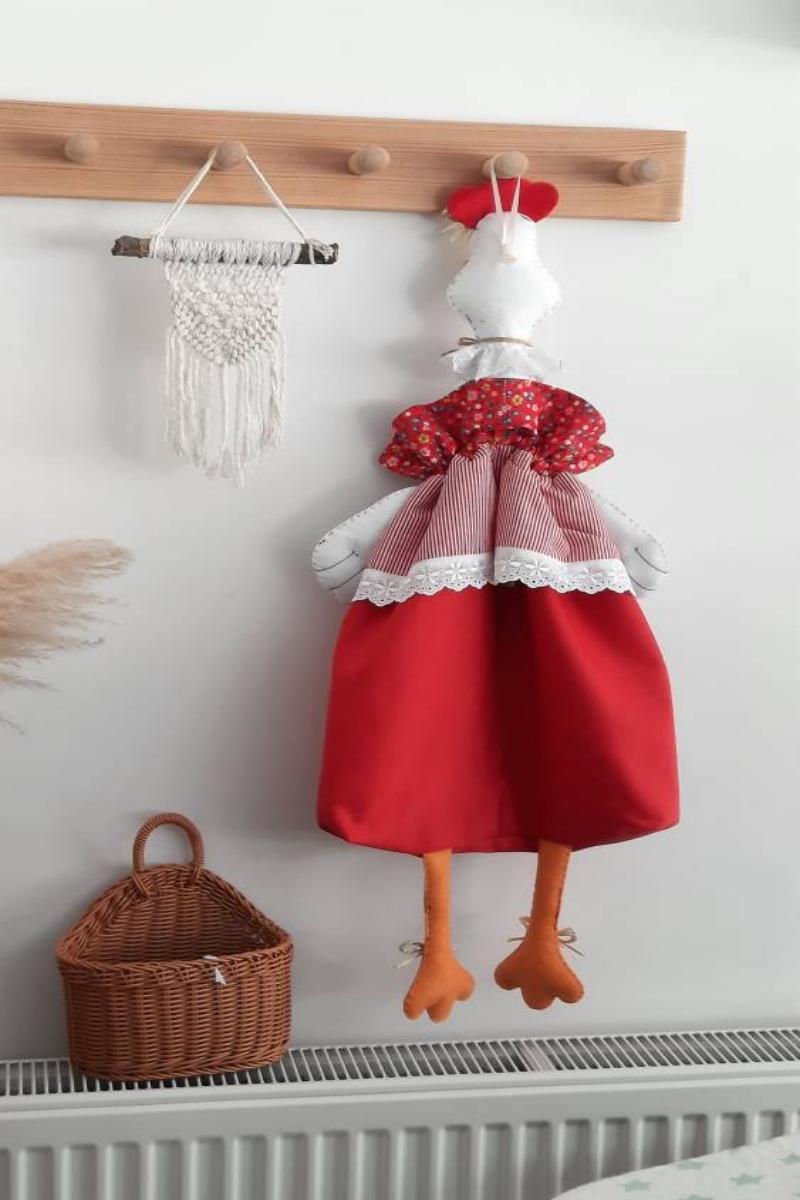 by Nihalce Kırmızı tavuk poşetlik